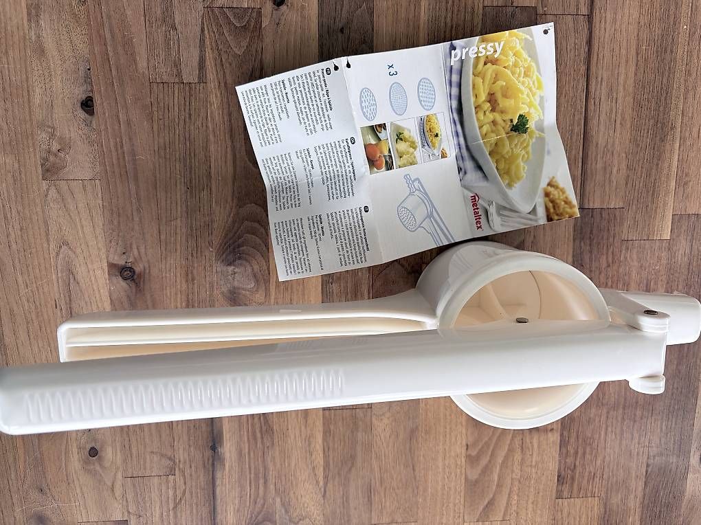 Elettrodomestici da cucina: Kartoffelpresse / Spätzlepresse – Usato da Ruswil venduto da leee19