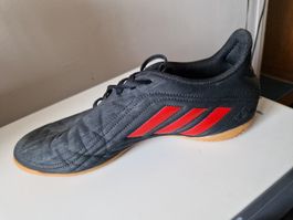 Adidas Hallenschuhe Grösse 41