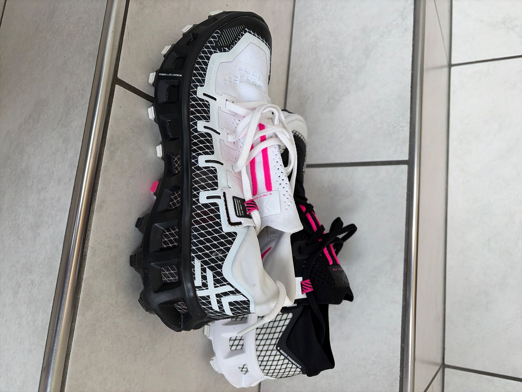 X-bionic Scarpe da donna: X-Bionic Trekkingschuhe – Nuovo (secondo la descrizione) da Lutzenberg venduto da ann_5yy6 1