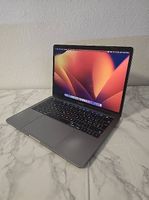 MacBook Pro 13 2017 | i5 | 8Go | SSD 250Go | Lignes écran