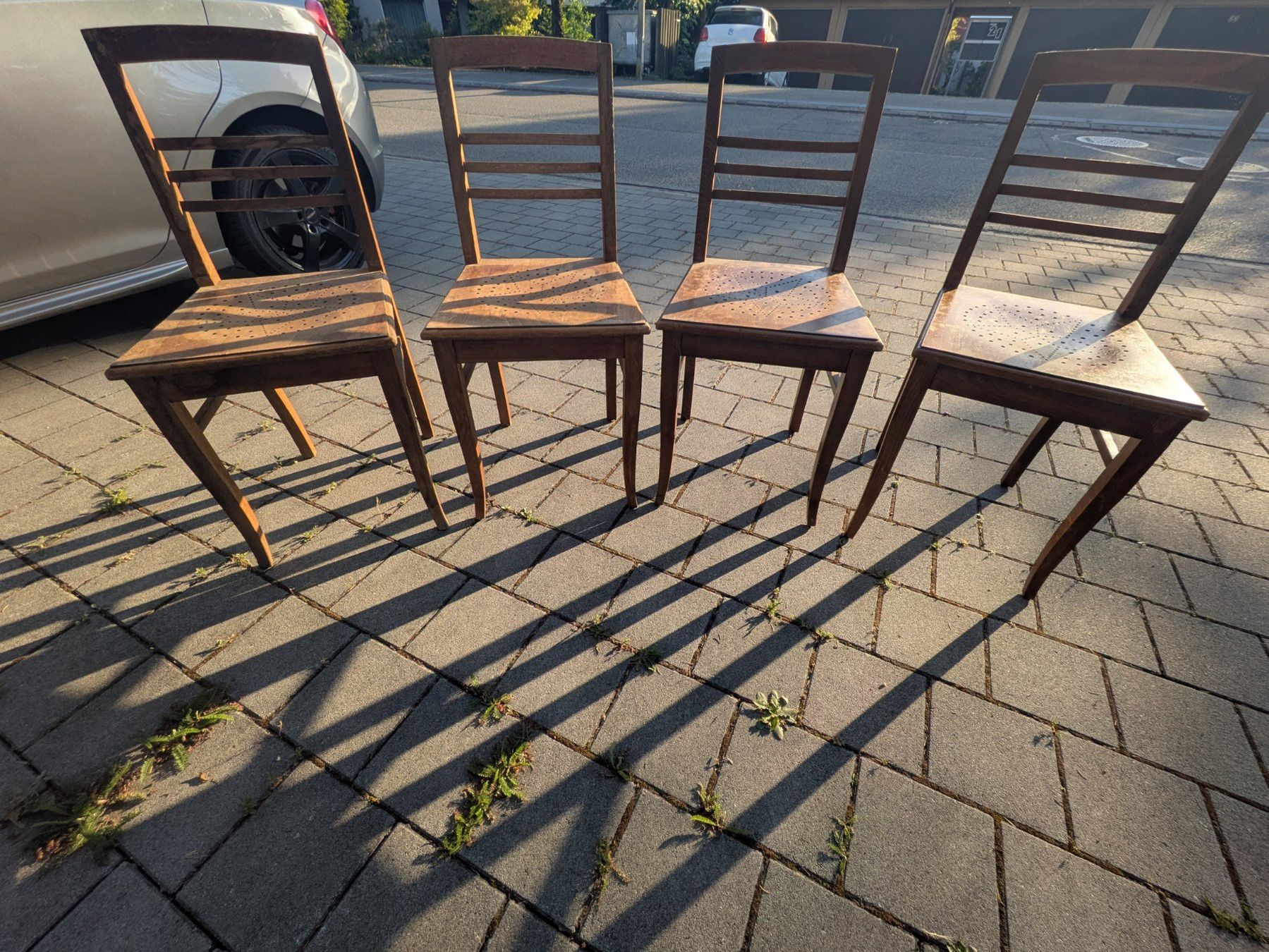 Sedie: 4 Holzstühle – Usato da Ottenbach venduto da hellomrzombie 7