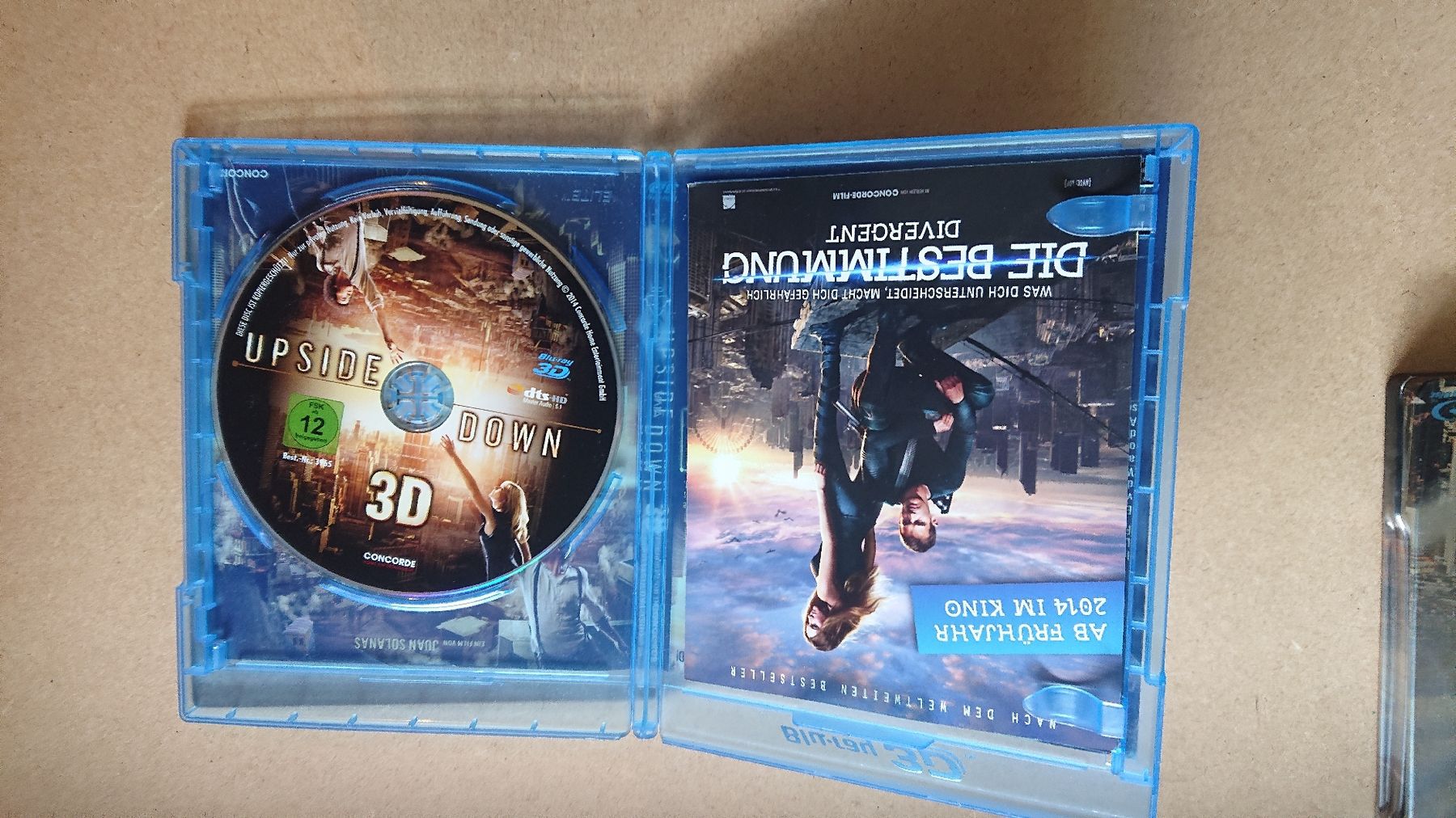 Tutti i DVDs: Upside Down - Blu-ray – Usato da Chur venduto da FreakofRarity 2
