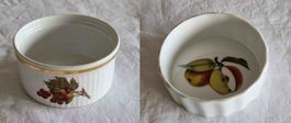 2 kleinere Royal Worcester Evesham Ofenformen Beeren & Apfel