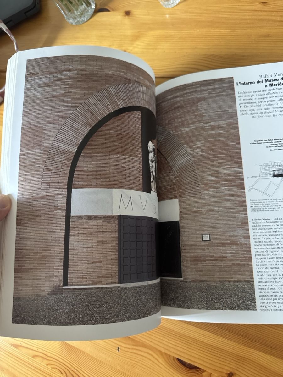 Zeitschriften & Magazine: Domus magazine architectural mobilier design – Gebraucht aus Vésenaz von Angela.C3 7