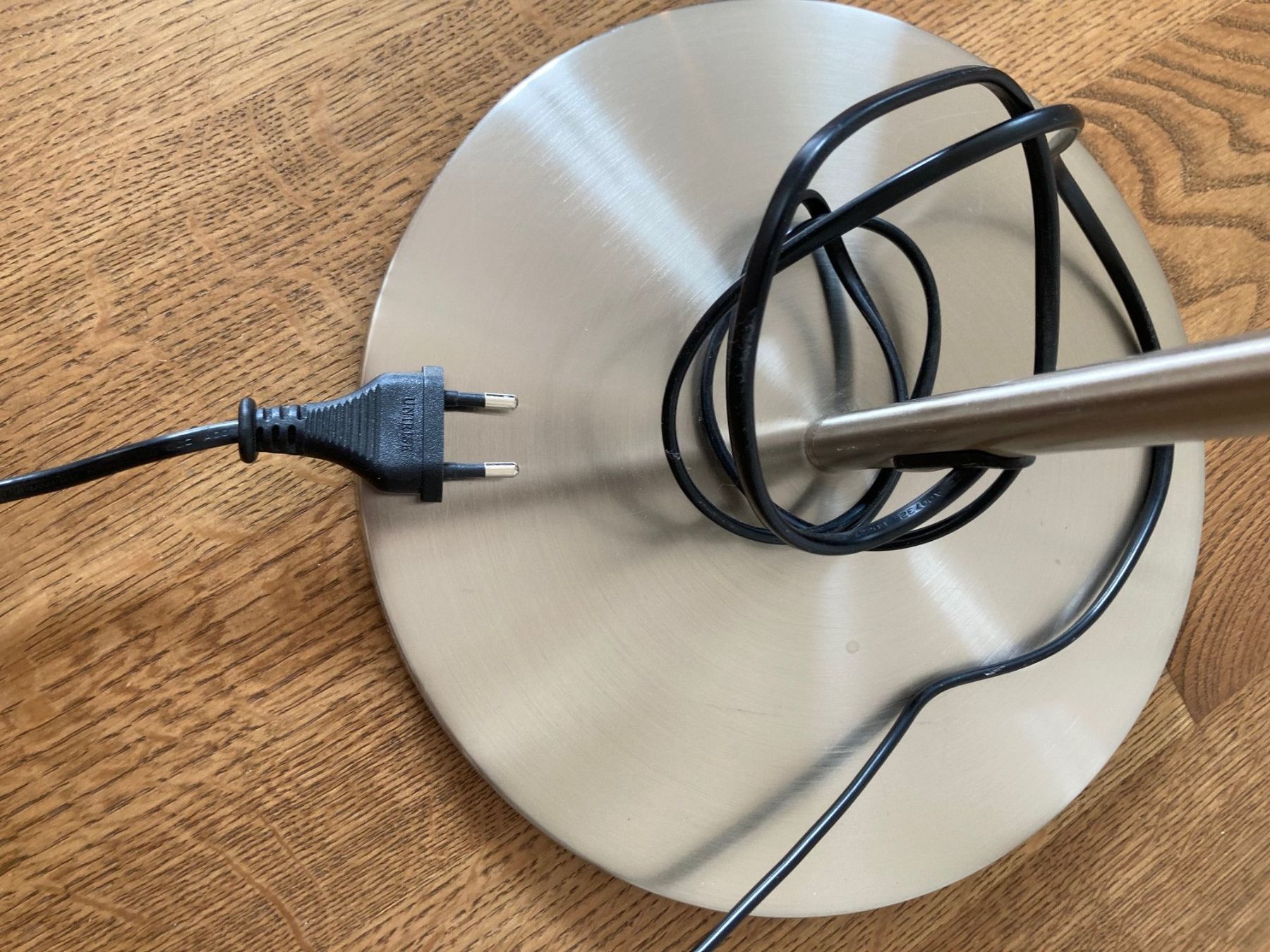 Ikea Lampade: Stehleuchte weiss IKEA – Usato da Luzern venduto da Rsubita 6