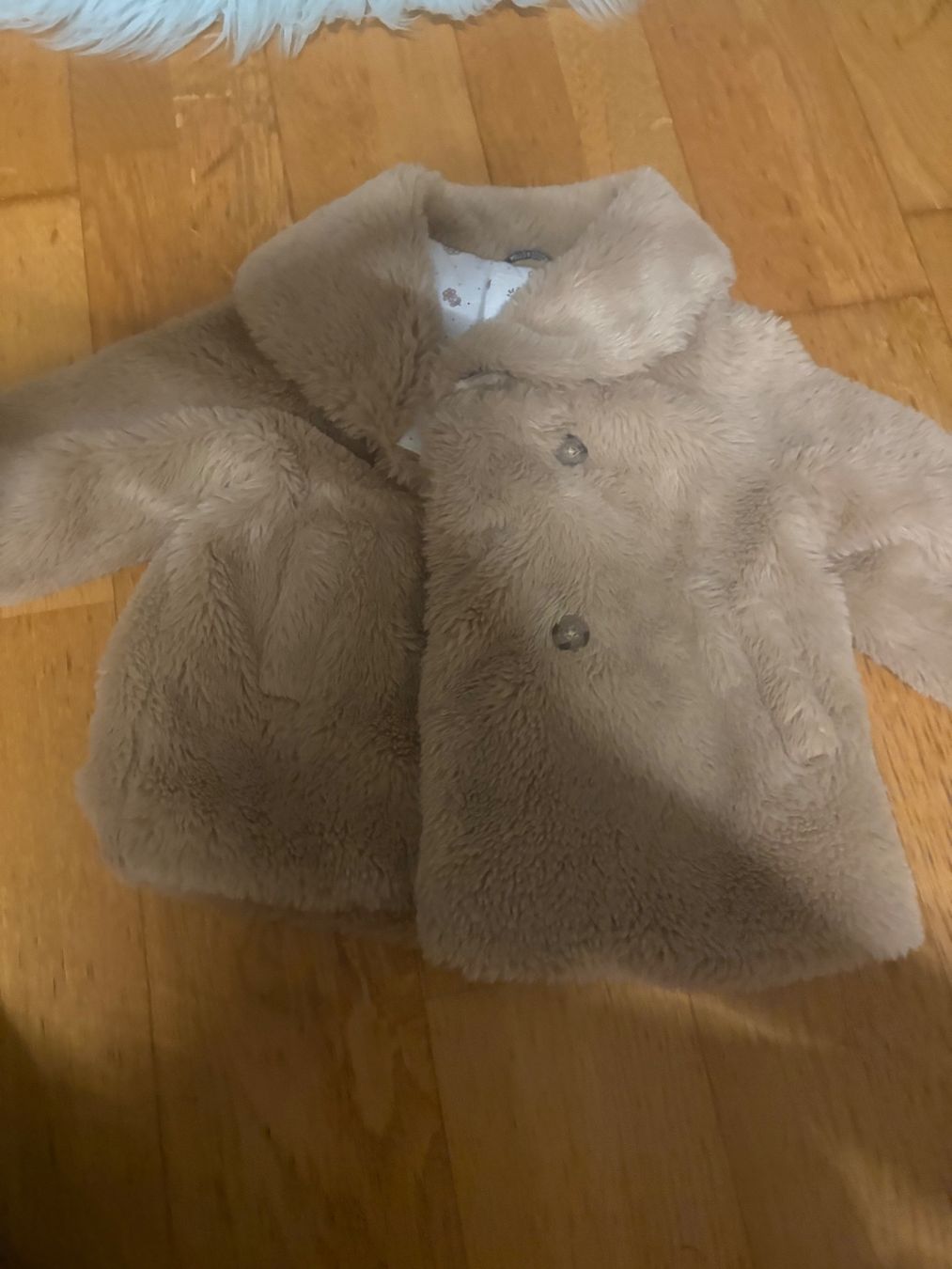 Jacken & Mäntel: Kinder Jacke beige Grösse 68 – Gebraucht aus Münsingen von jsc_xj9b