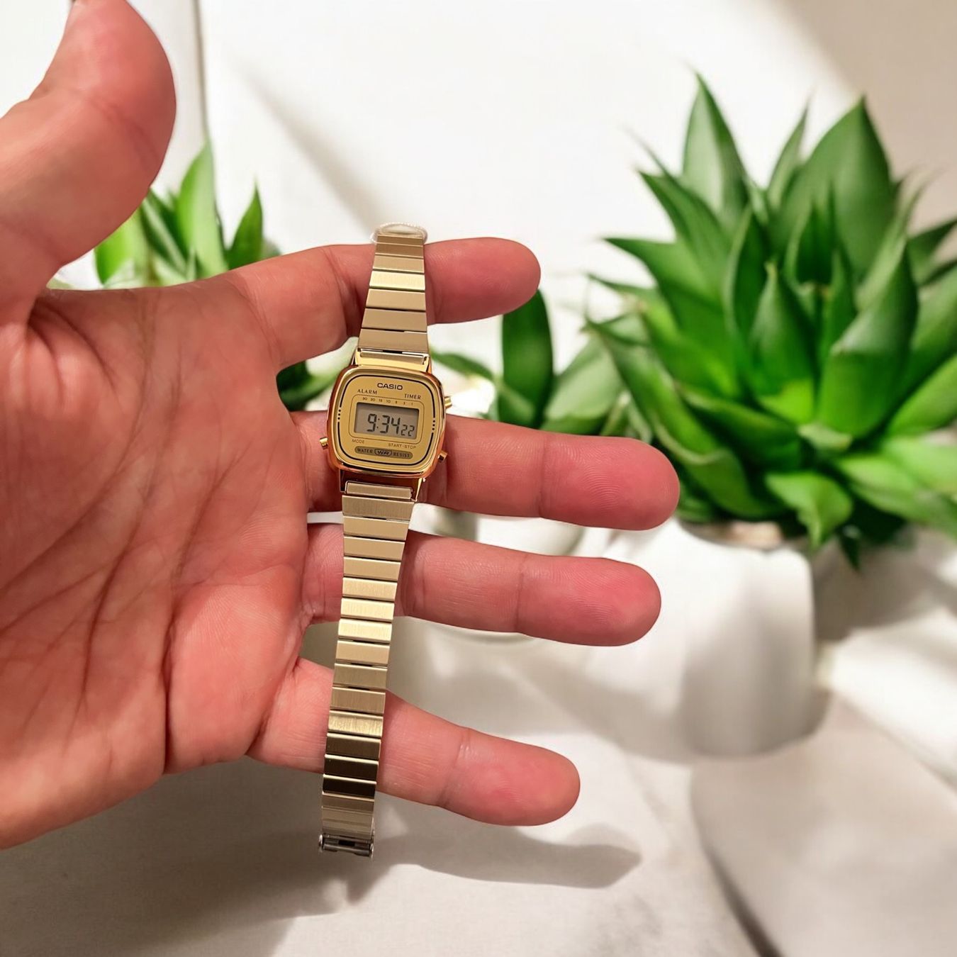 Casio Orologi: Casio Armbanduhren LA670WGA-9DF – Nuovo e nell'imballaggio originale da Adlikon b.Regensdf venduto da GPITIME 1