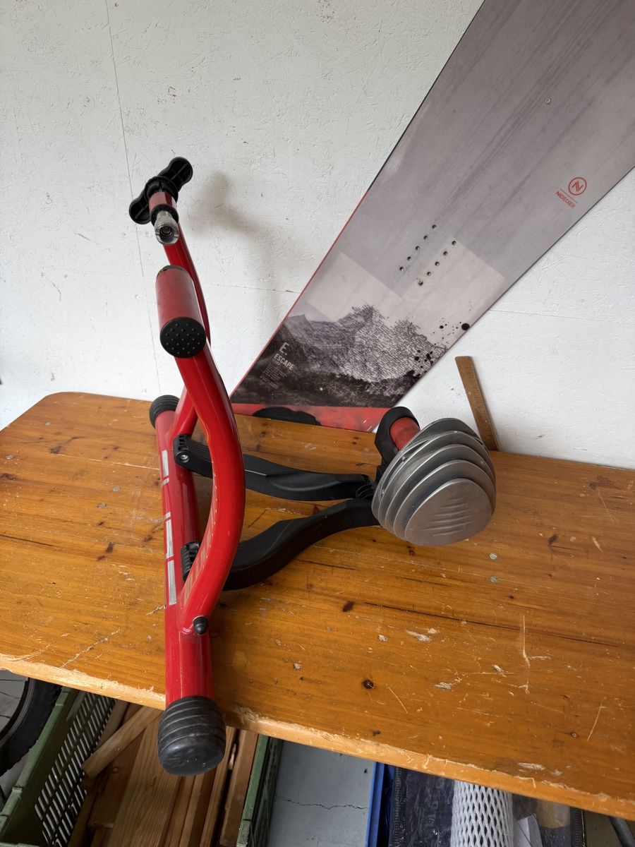 Hometrainer: Elite Hometrainer  – Gebraucht aus Murten von Ski-Outlet 2