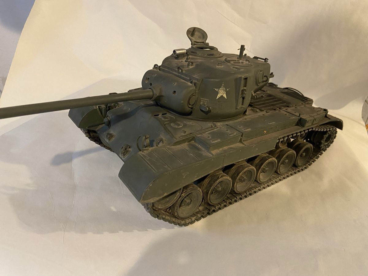 Tamiya Modellismo RC: RC Panzer M26 Pershing  1:16, Tamiya mit Battle System – Usato da Zofingen venduto da melifedi
