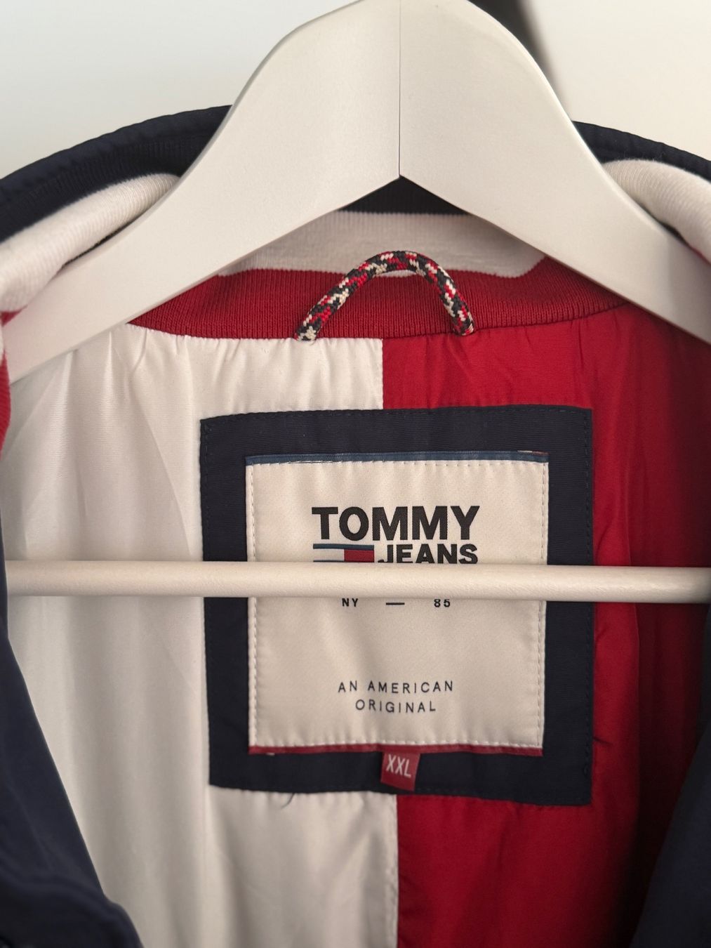 Tommy Hilfiger Giacche: Tommy Hilfiger Jacke – Nuovo (secondo la descrizione) da Möhlin venduto da bytelabor.ch 2