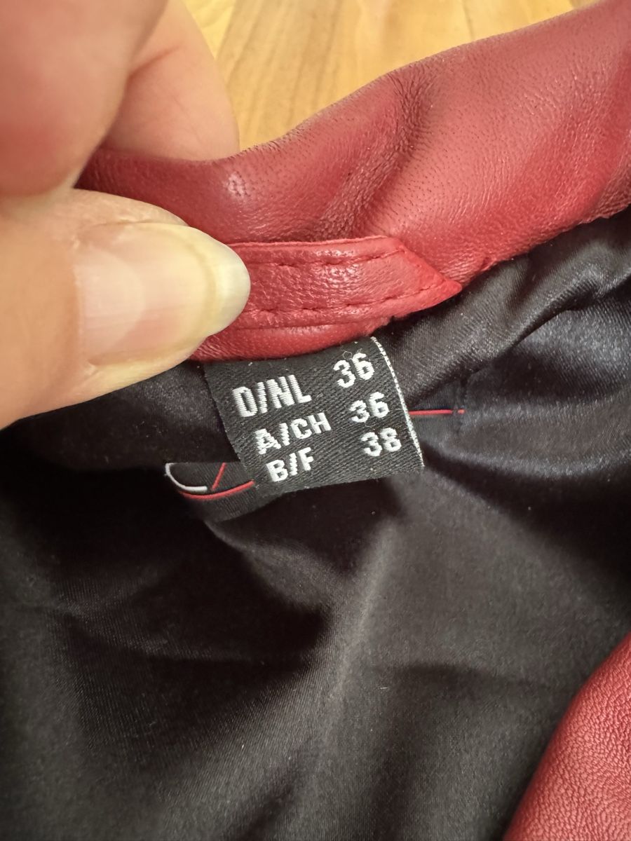 Giacche: Cabrini Lederjacke, Gr. 36 – Nuovo (secondo la descrizione) da Zürich venduto da oase69 1