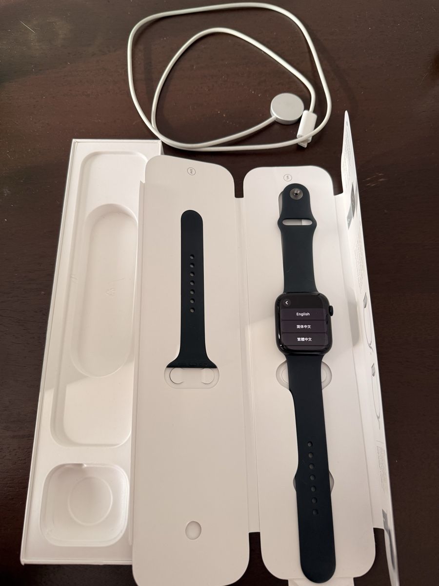 Apple Smartwatch: Apple Watch 8 45mm LTE GPS – Usato da Stäfa venduto da Laafit 2
