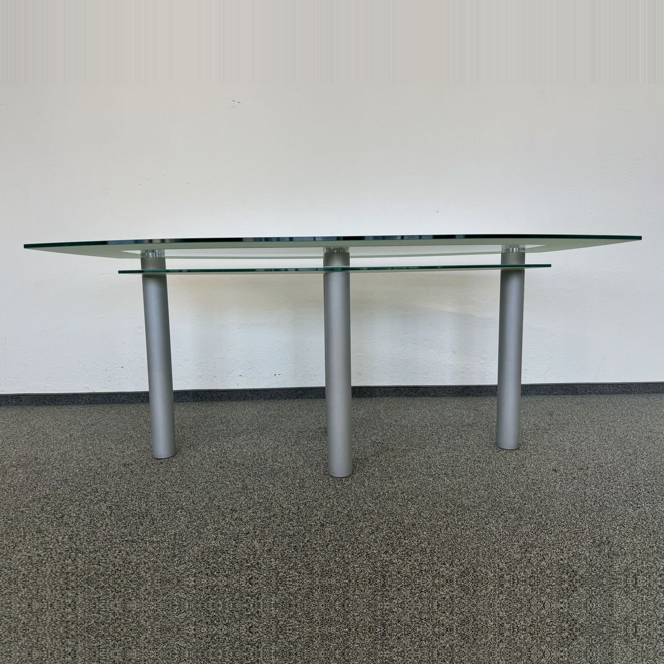 Tavoli: Top Design Clear Sitzungstisch – Usato da Schönenwerd venduto da mcofficeshop 3