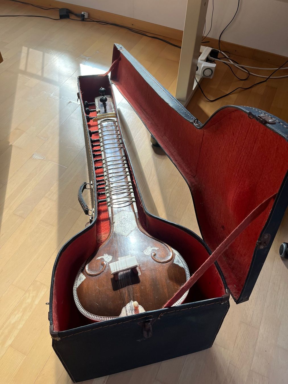 Strumenti musicali: Sitar mit Koffer – Usato da Wabern venduto da StoeckLee71 5