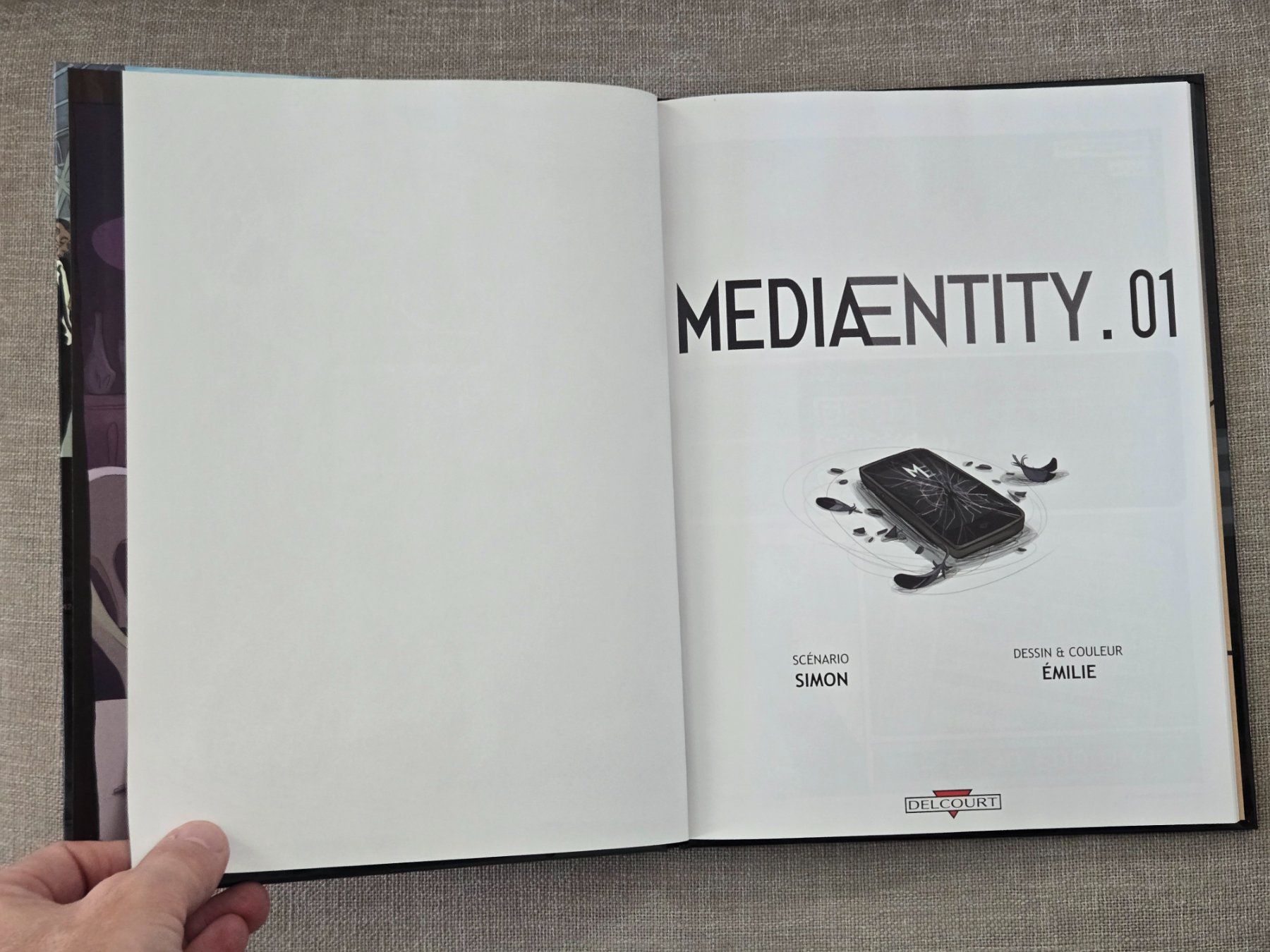 BD: MediaEntity N°1 - EO – D'occasion à Crémines par Blakedrake 4