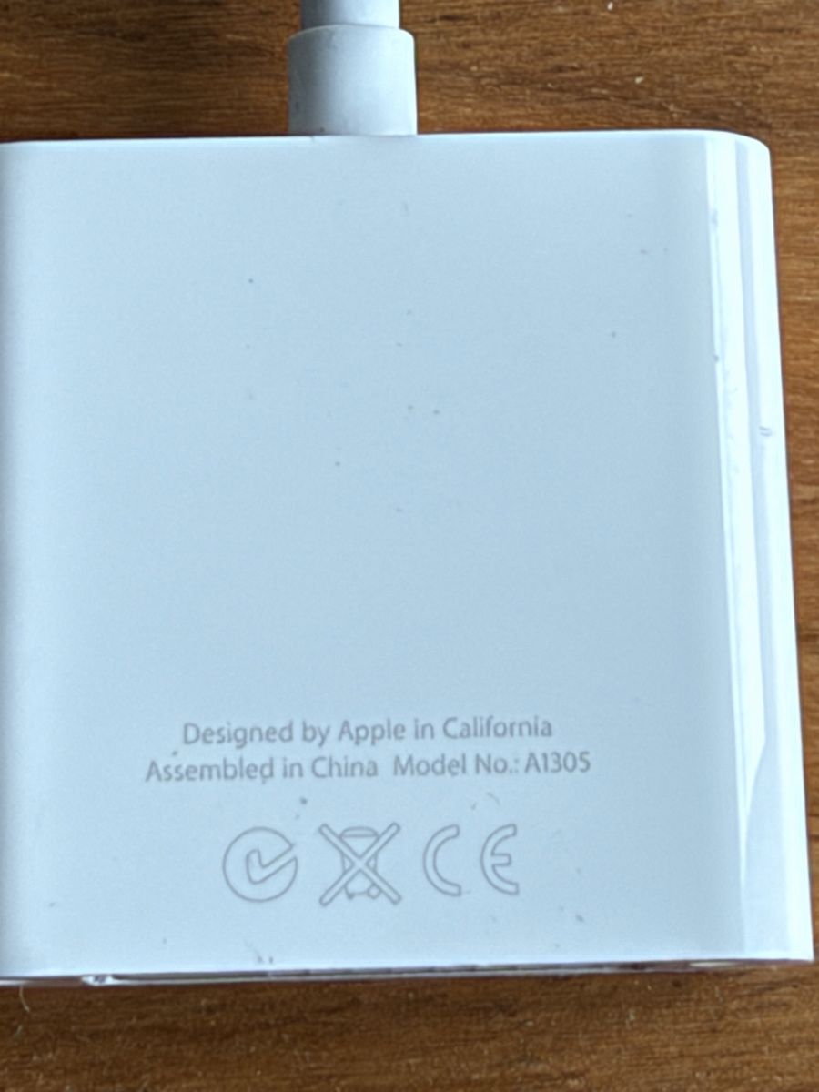 Apple Lecteurs & Adaptateurs: Apple Thunderbolt zu DVI Adapter A1305 – D'occasion à Nidau par mike_seeland 1