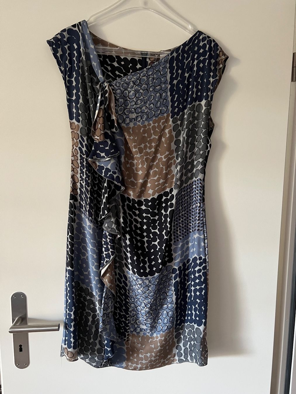 Kleider: Damen Kleid – Gebraucht aus Rafz von mar_w5xy