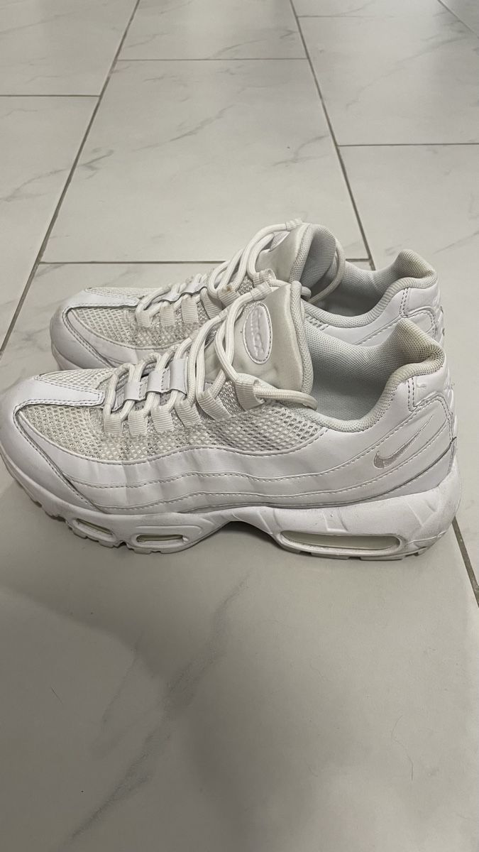 Nike Scarpe da uomo: Nike Airmax weiss – Usato da Bütschwil venduto da nao_y8tl