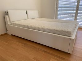 Doppelbett