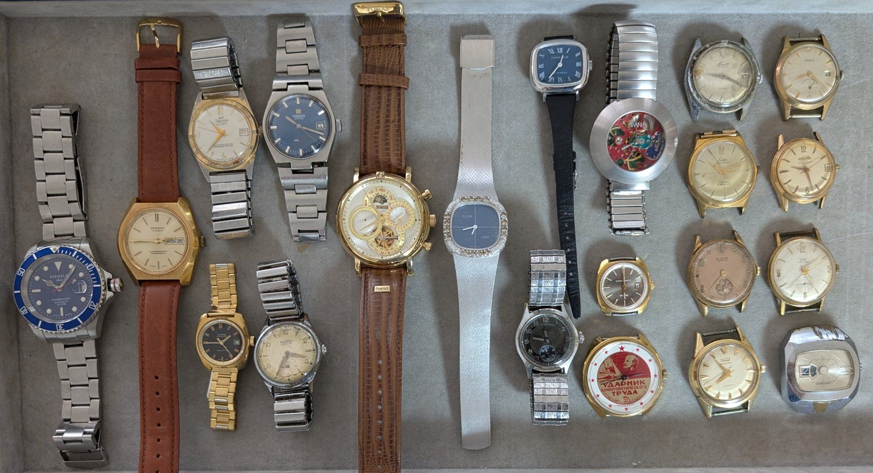 Tissot Orologi: Mechanisches Uhrenlot – Difettoso da Oberbüren venduto da Space20 1