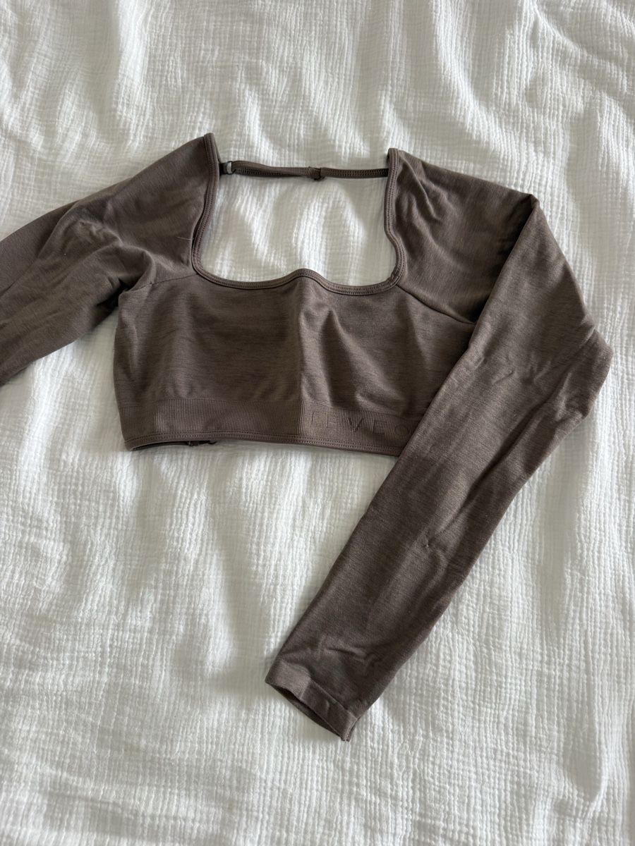 Tops: teveo oberteil braun – Gebraucht aus Altikon von borchardt.sara