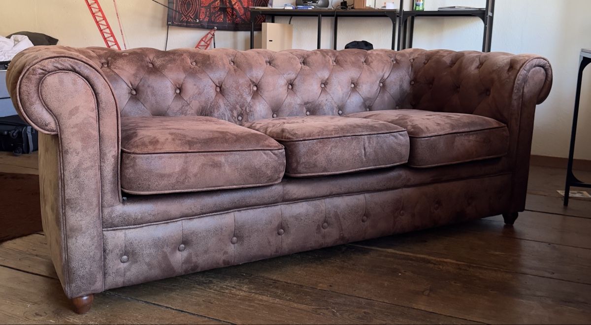 Divani: Sofa Chesterfield braun Kunstleder  – Usato da Sissach venduto da ani_h9y9 1