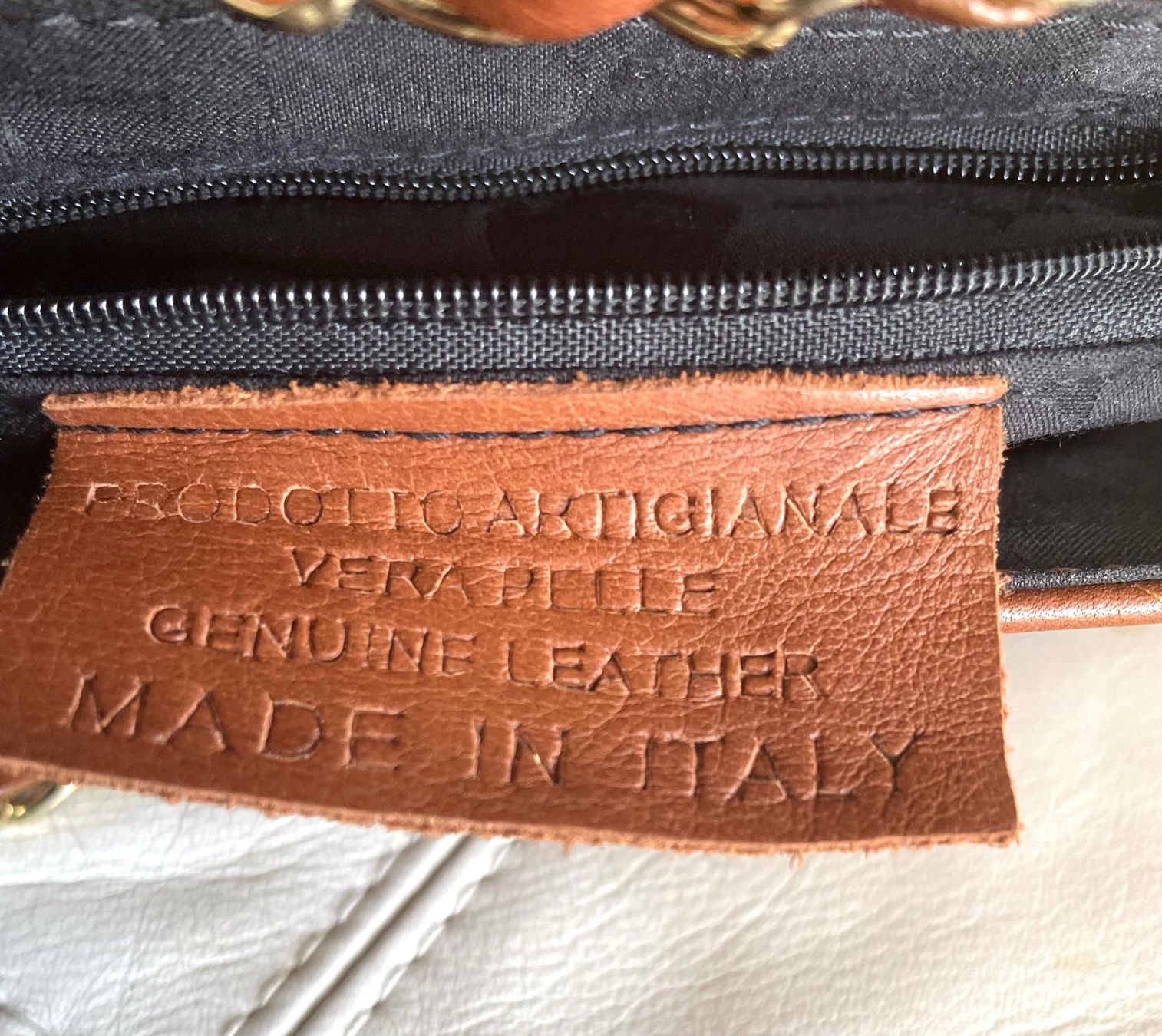 Sacs femmes: Ledertasche braun – D'occasion à Etoy par Diadefin 3