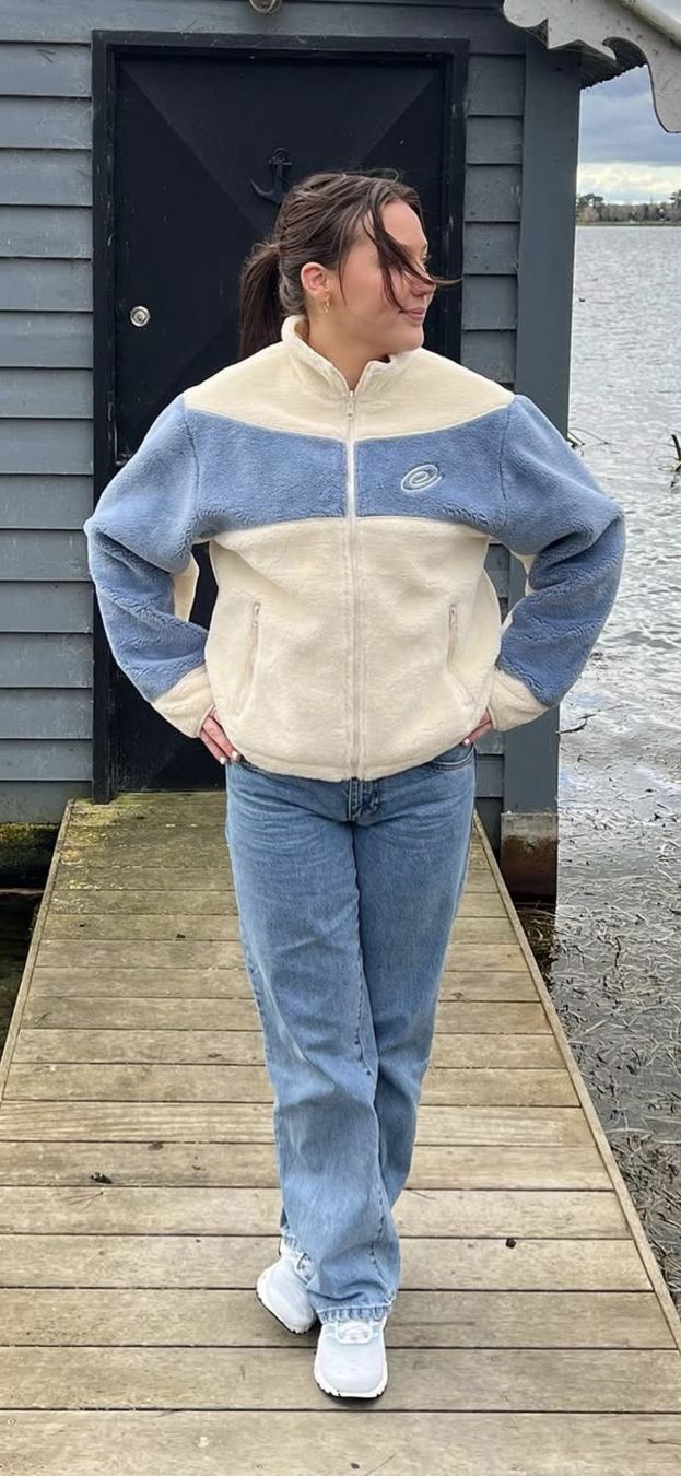 Jacken: Cozmoz Jacke  – Gebraucht aus Jegenstorf von Ambruz19 5