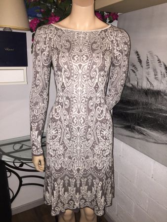 Robe avec soie/ Kleid mit seide  BCBG MAX AZRIA   --- XS ---