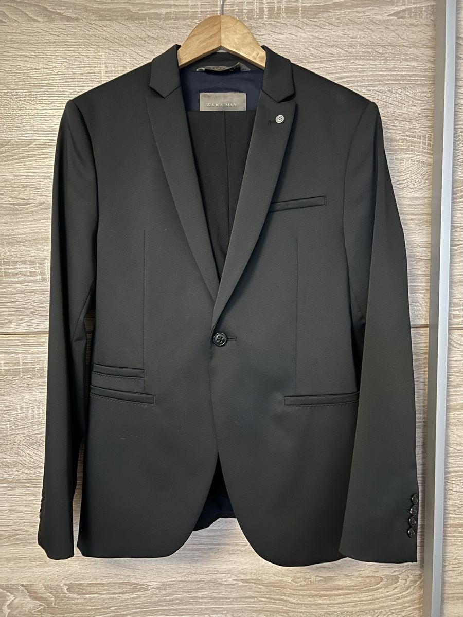 Zara Vestes: Veste – D'occasion à Lausanne par naranjo