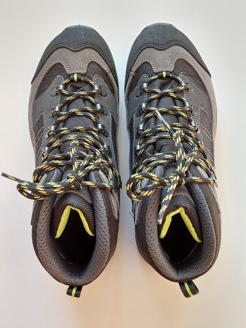 Chaussures hommes: Herren-Wanderschuhe Grösse 40 – D'occasion à Liebefeld par Helveticus6 1