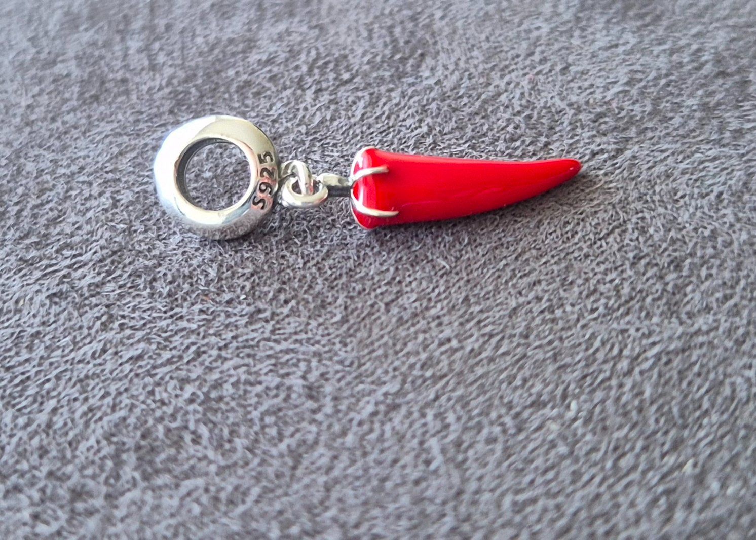 Ciondoli: Silber Charm Peperoncino +Garantie – Nuovo (secondo la descrizione) da Rotkreuz venduto da Carbone_Bijou-Shop 1