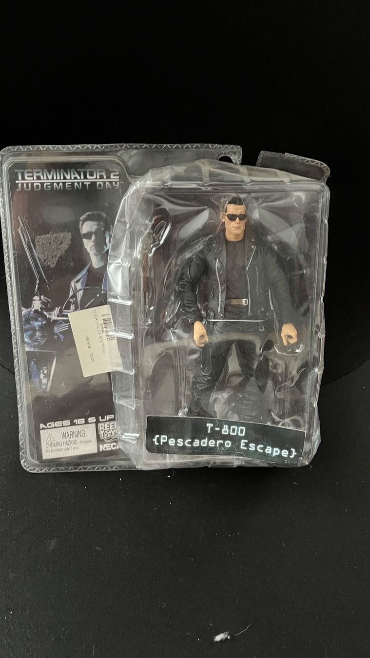 Figuren: NECA Terminator 2 Judgment Day T-800 Actionfigur Ultimate – Neu und originalverpackt aus Rupperswil von fli_9t6h 1