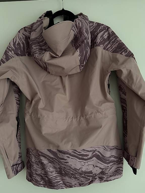 Vestes: Oakley Shell Jacket  – D'occasion à Unterseen par iry_78zl 4