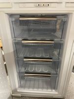 2x Congélateur ENCASTRABLE Bosch 5 tiroirs 242 litres