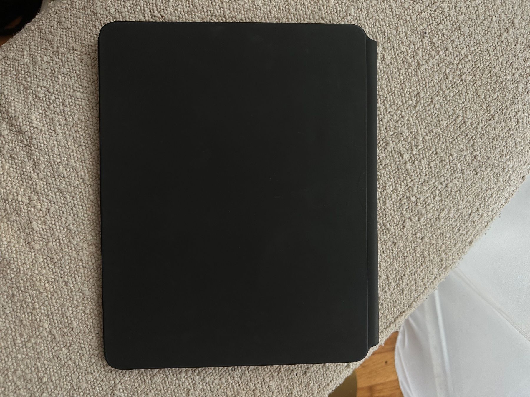 Apple Tastaturen: iPad Magic Keyboard for 12.9-inch iPad Pro, neuwertig – Gebraucht aus Basel von roe_jb8f 4