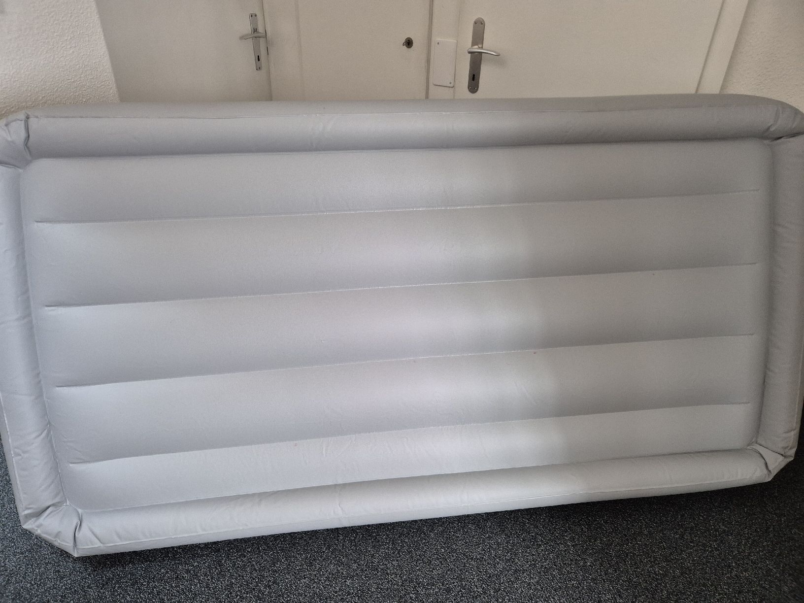 Materassi: Luftmatratze Intex inkl. Transporthülle – Usato da Weisslingen venduto da monkeyboarder 4
