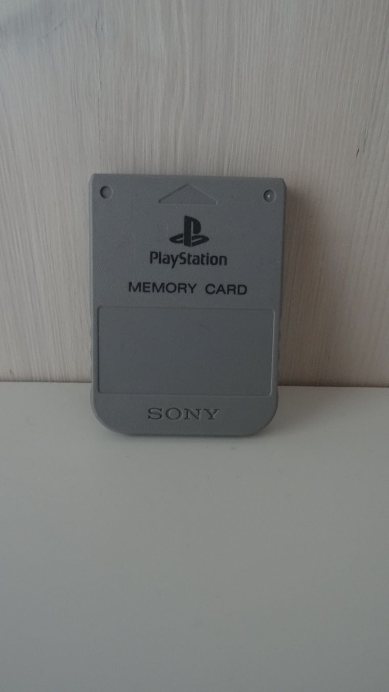 Sony Memory unit & Memory card: Original Sony PlayStation Memory Card - PS - PS1 – Usato da Ebertswil venduto da Ricogoeritz