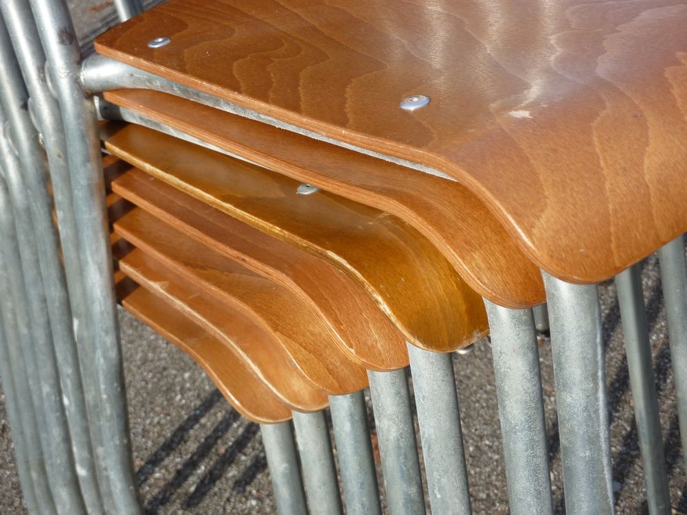 50 Stühle Holzstühle Stapelstühle Seminarstühle stapelbar 7