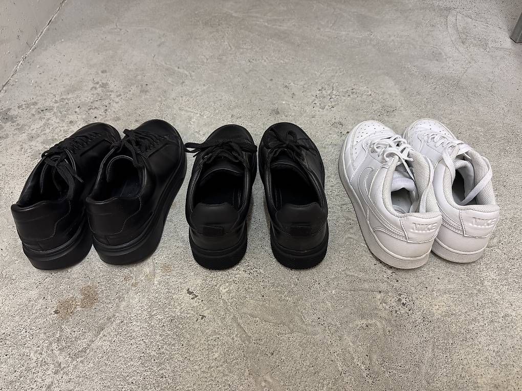 Scarpe da uomo: Herrenschuhe Gr. 40 | 3 Paar – Usato da Uster venduto da cynale 2