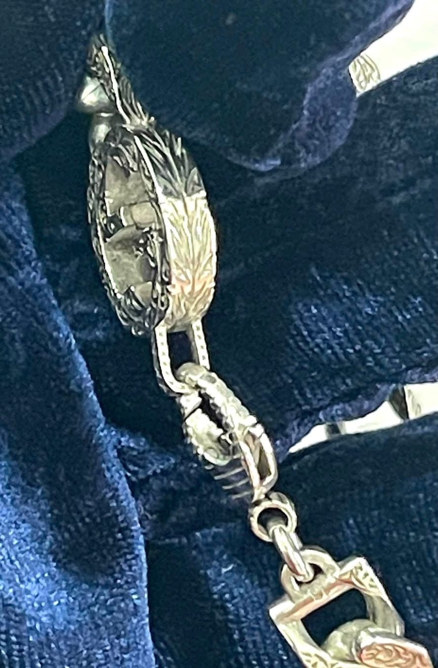 Gucci Bracciali & Braccialetti: Bracelet Gucci Interlocking en argent bon état – Nuovo (secondo la descrizione) da Chavannes-Renens venduto da leh_8jcz 8