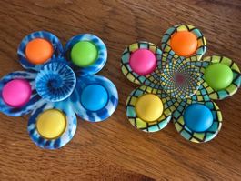 2x Fidget-Spinner: sensorisches Stressabbau Drehspielzeug
