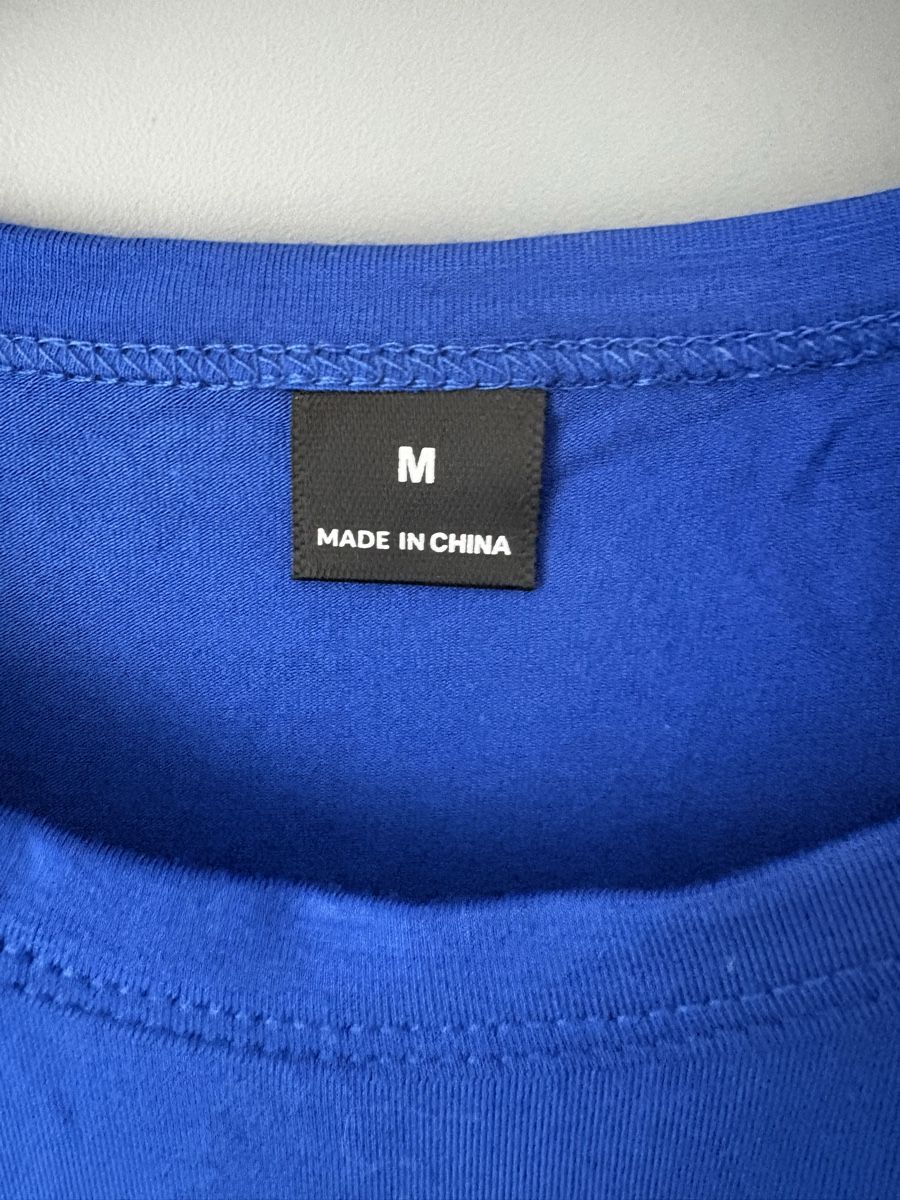 T-shirt: Body bleu taille M neuf – Usato da Champlan venduto da mat_qff9 1