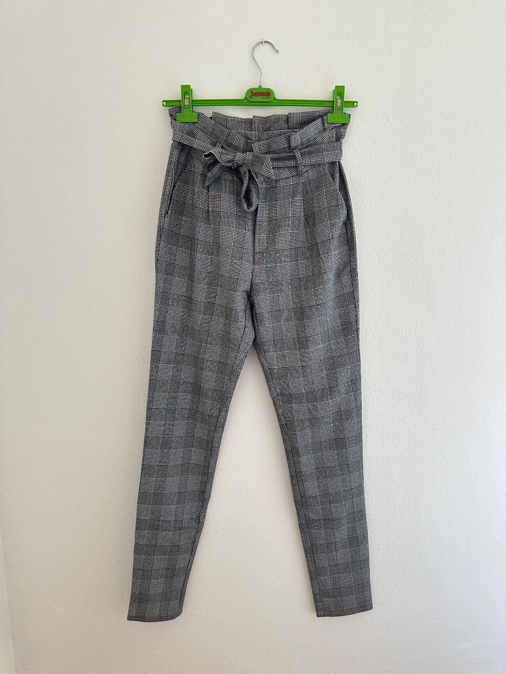 Pantaloni: Vero Moda Tall Hose size M – Usato da Zürich venduto da enl_It9y
