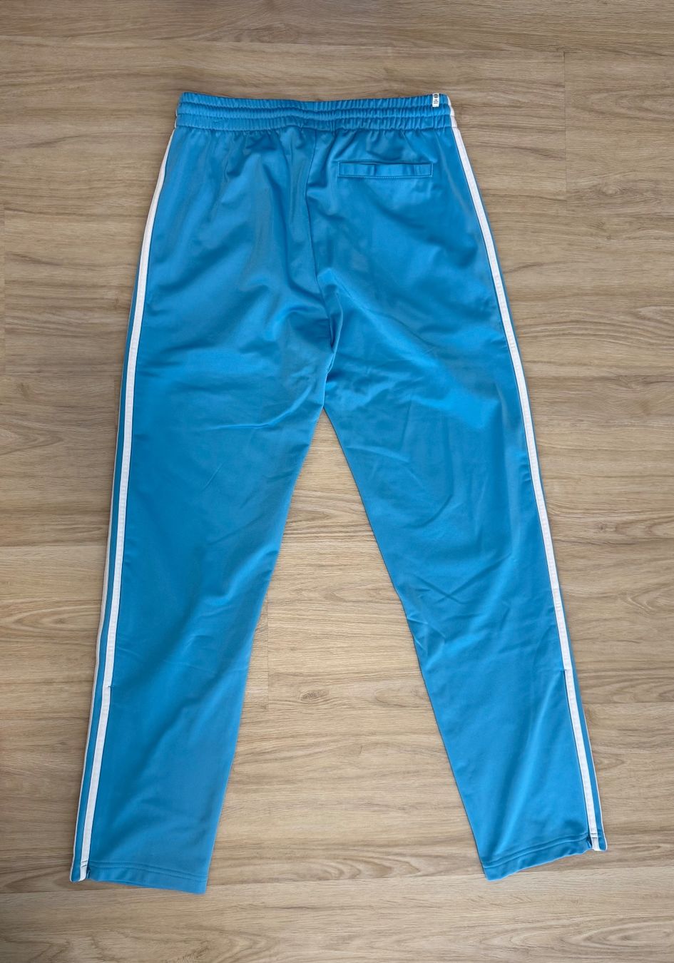 Adidas Pantaloni: Adidas Trainerhose hellblau, M – Nuovo (secondo la descrizione) da Maisprach venduto da jokoundklaas 2