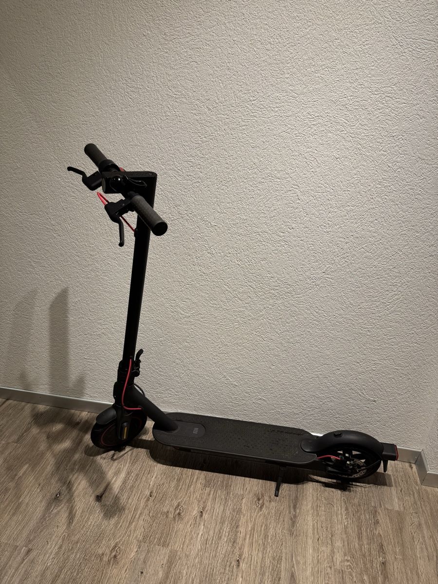 Xiaomi Kickboard: Xiaomi Pro 2 – Gebraucht aus Sierre von Dje_