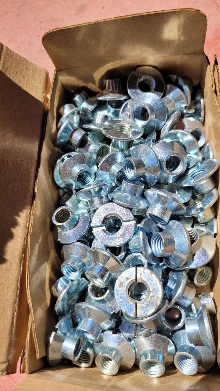 Senkmuttern Gewindehülsen M10 Ferro Norm 20 Stück verzinkt (Neu (gemäss ...