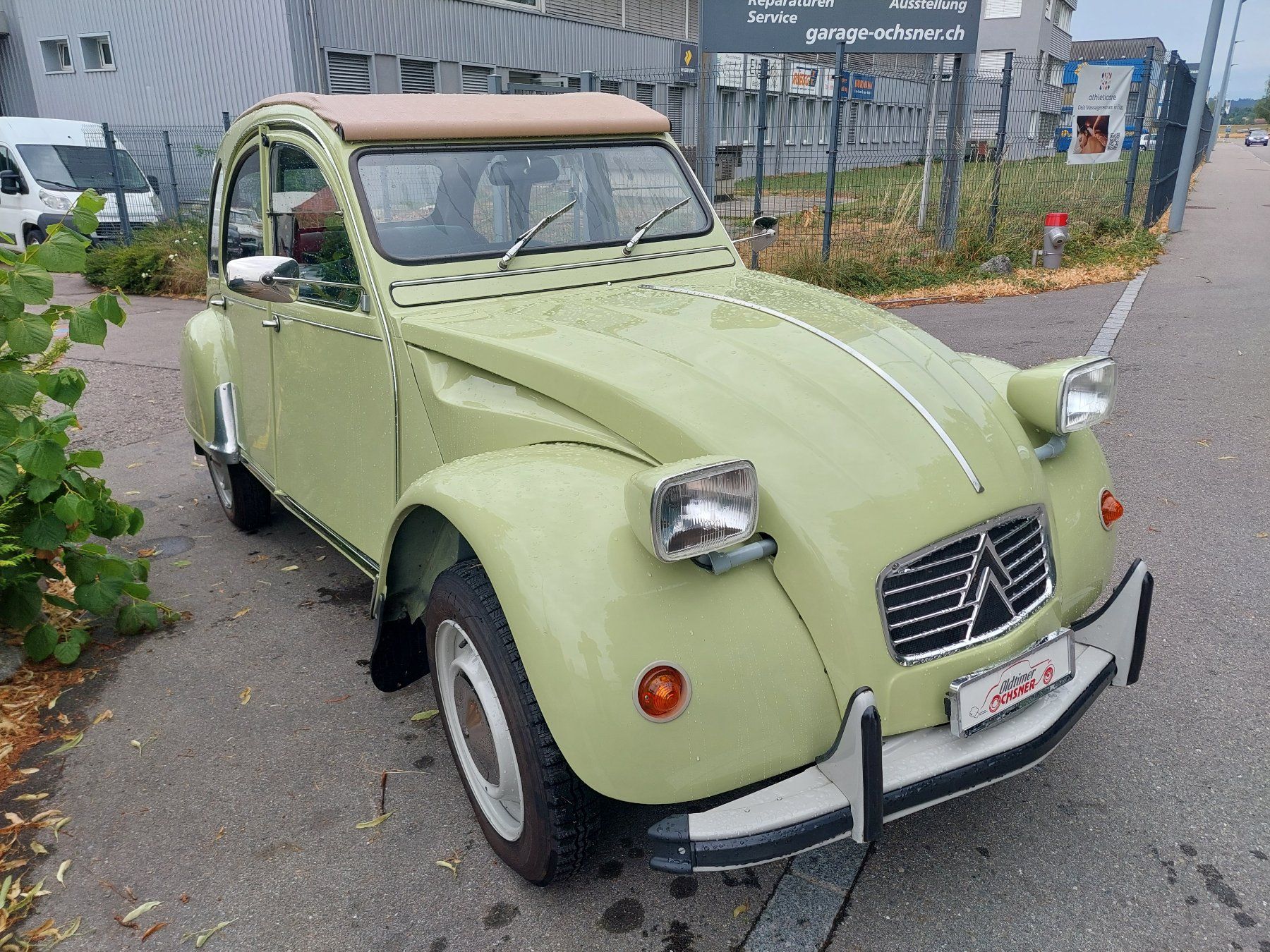Citroën Automobili: Citroen 2cv6 Veteranengeprüft – Usato da Elgg venduto da Oldie67 2