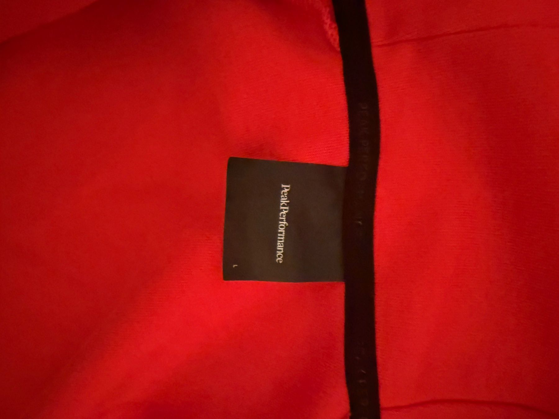 Peak Performance Jacken: Peak Performance W Tech Kapuzenjacke rot L – Neu (gemäss Beschreibung) aus Zürich von ChrWal 3