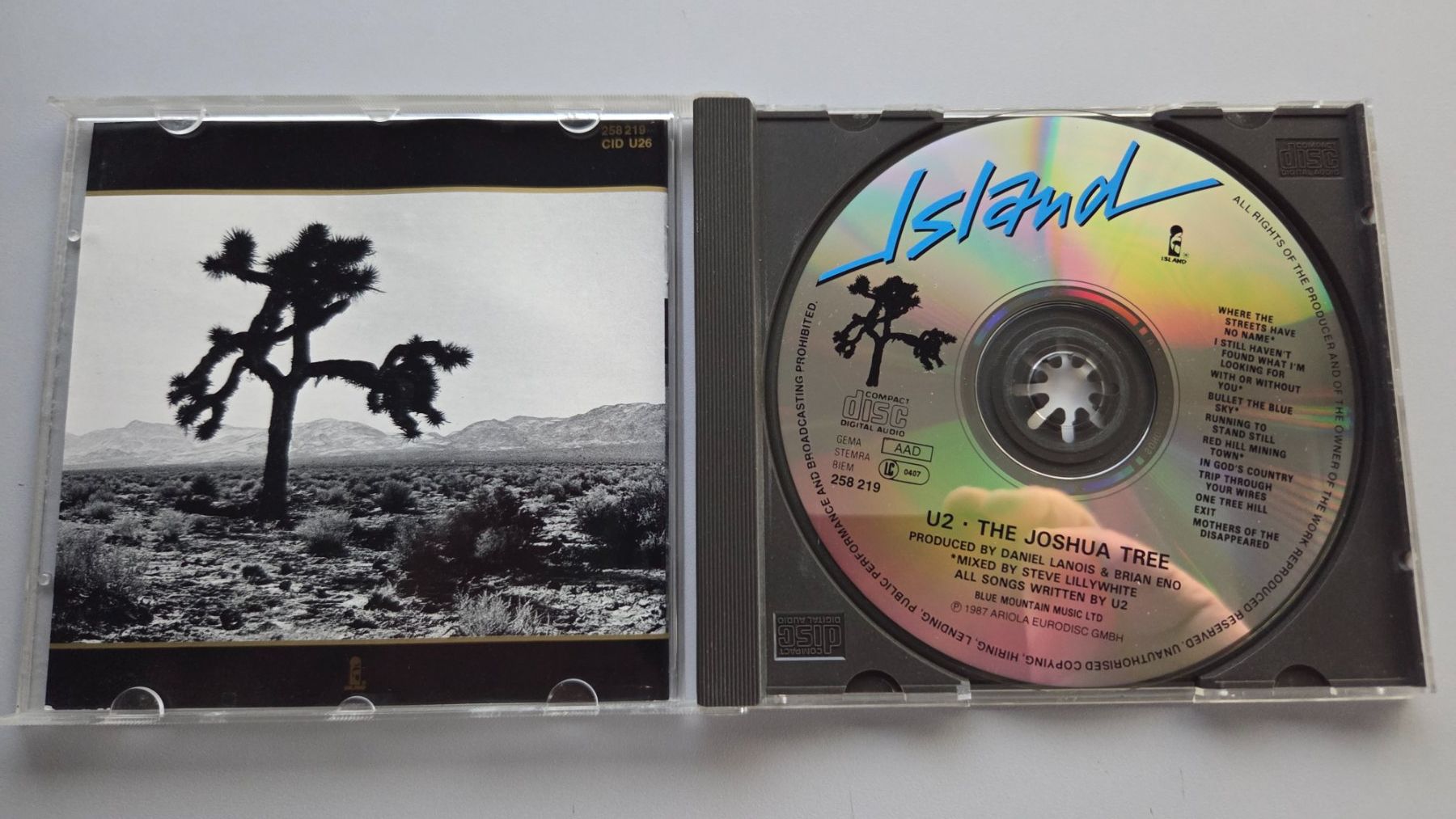CDs: CD U2 - The Joshua Tree – Gebraucht aus Schaffhausen von Kellerrassel 1